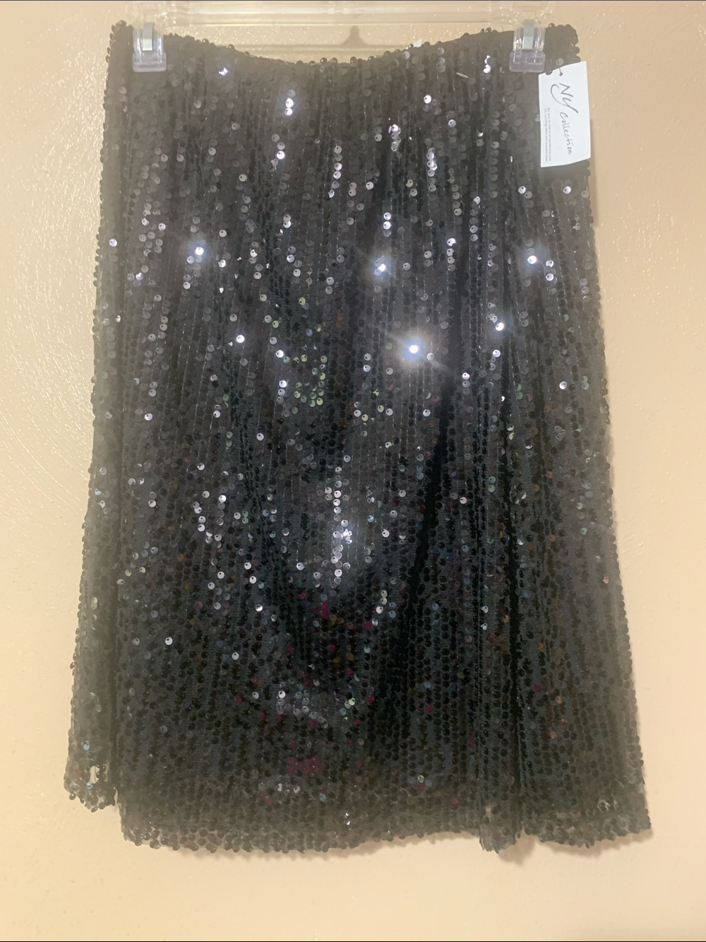 NY Collection size L Black Sequin Midi Skirt - Sparkling Party Style
NWT